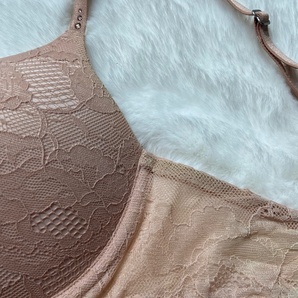 Victoria’s Secret Biofit Push-Up Bra - 34C - Picture 3 of 8